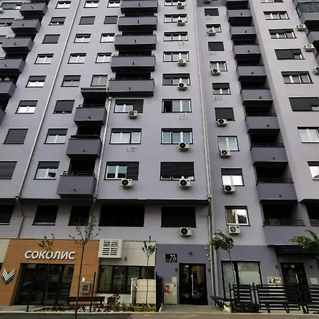 Modern Living Apts - Plaza クラグイェヴァツ